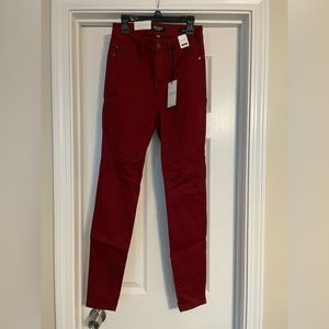 NEW Judy Blue Skinny Jeans - size 3/26, wine color